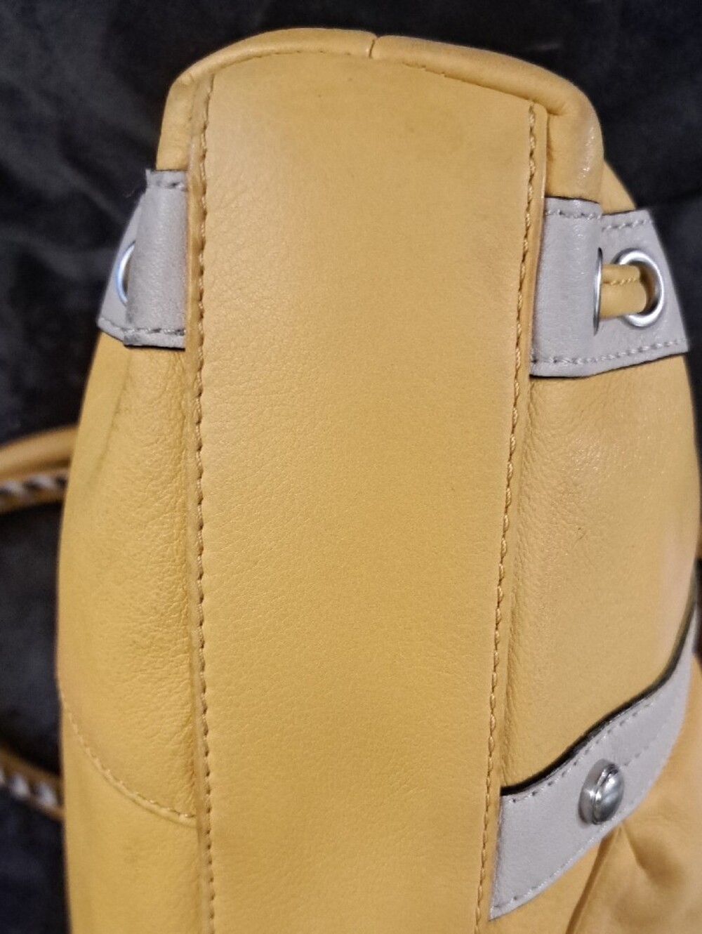 Hand Painted Yellow Floral Women’s Shoulder Bag - Picture 13 of 17
